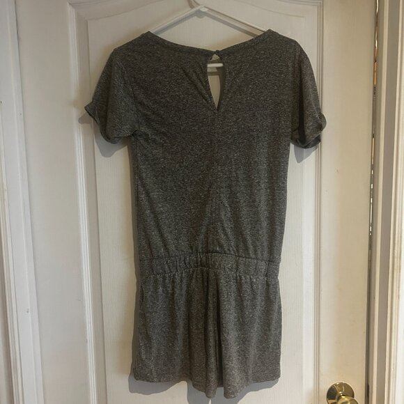 Z Supply Grey Short Sleeve Romper with Drawstring Waist and Pockets– Size XS - Picture 3 of 3